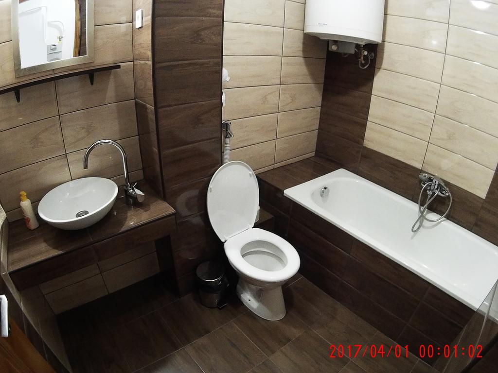 Like Apartman 埃格尔 外观 照片